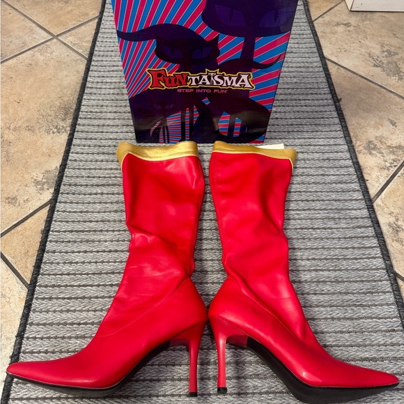 Shop your Costumes Here! - Picture 11 of 12